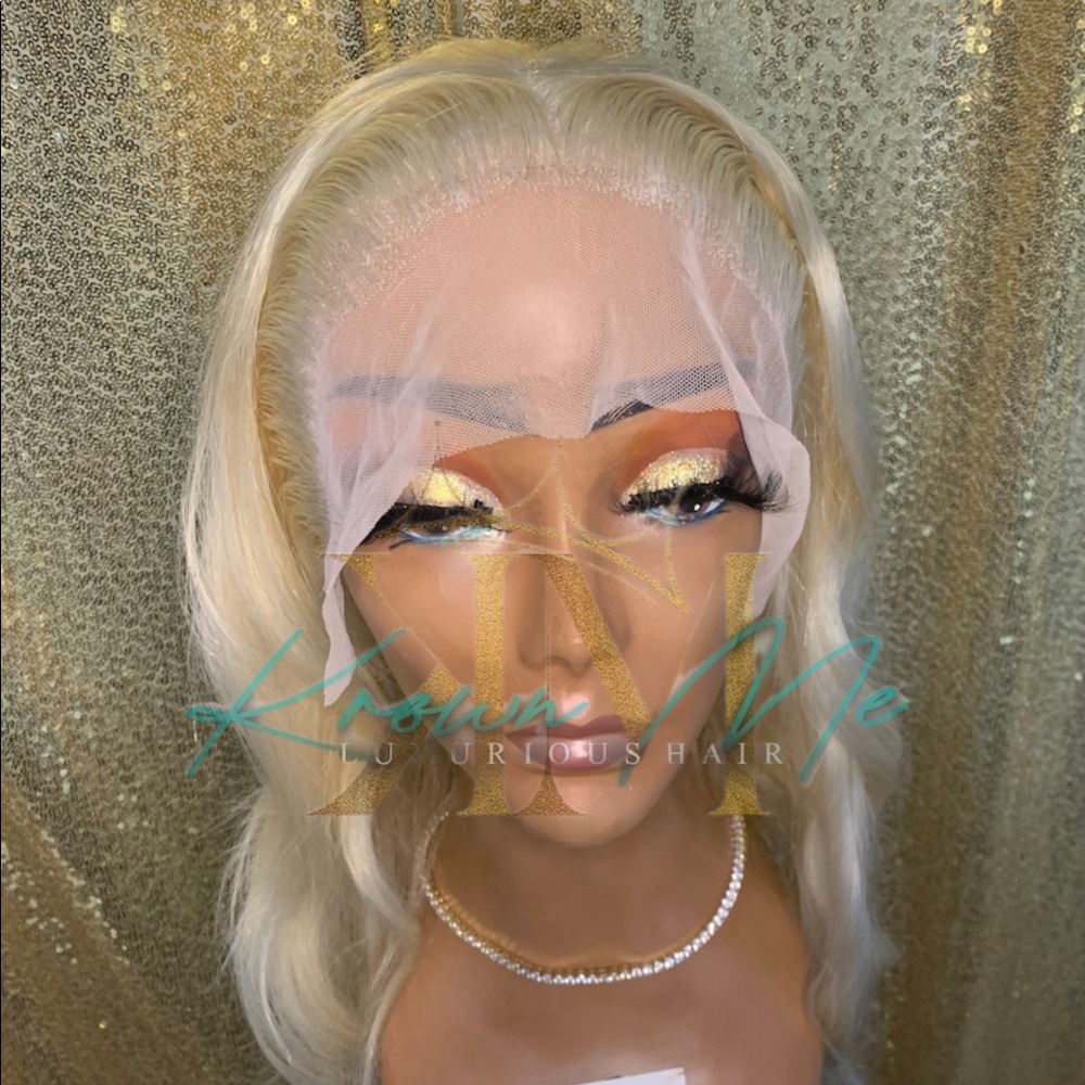 Lace Front Wig - Picture 5 of 5